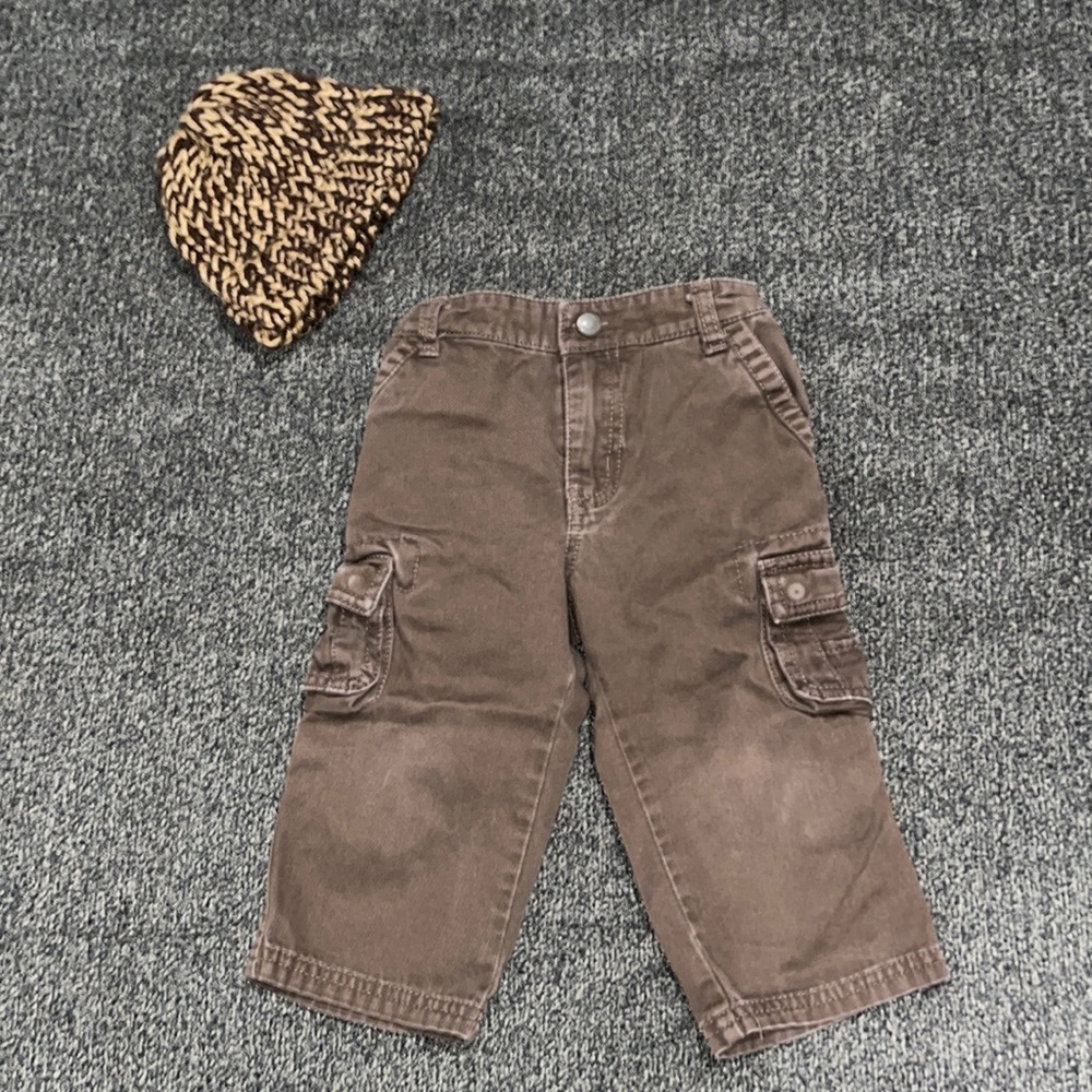 💕5 for $20 GREEN DOG Brown Cargo Pants with Knitted beanie size 18M pants.